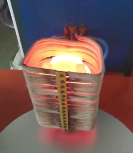 宏創(chuàng)高頻：鑄鐵模具預熱工藝的優(yōu)化之道(圖1)